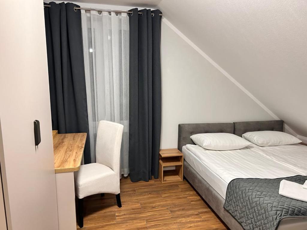 Bialy Dom - Pokoje Do Wynajecia Rozogi Zewnętrze zdjęcie